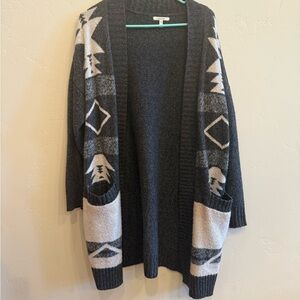 Maurices Charcoal and Cream Geometric Cardigan